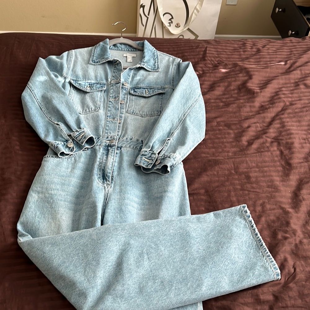 Denim Jumping